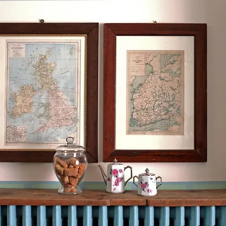 Colazione In Piazza Castello Nocleg ze śniadaniem