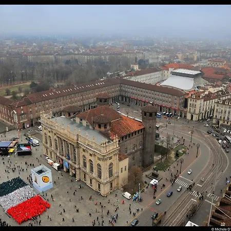 Nocleg ze śniadaniem Colazione In Piazza Castello